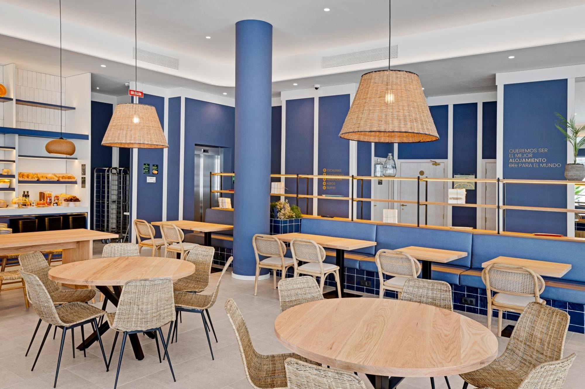 B&B Hotel Benidorm פינסטראט מראה חיצוני תמונה