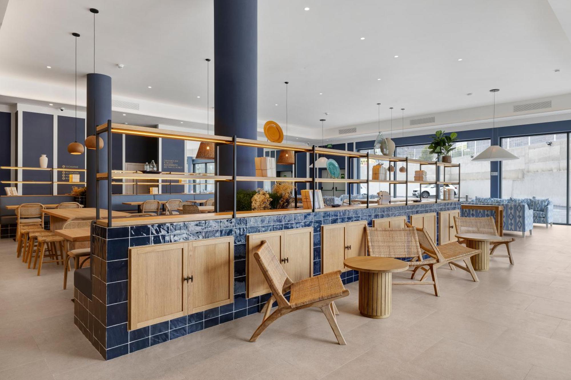 B&B Hotel Benidorm פינסטראט מראה חיצוני תמונה